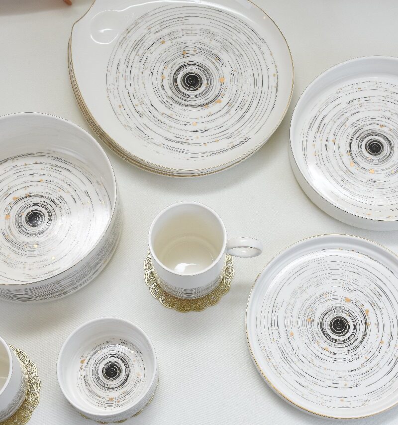 طقم عشاء 32 قطعة بورسلين