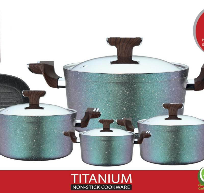 طقم حلل تيتانيوم 9 قطع