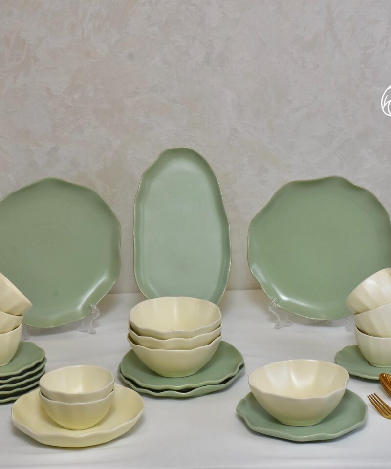 طقم عشاء بورسلين